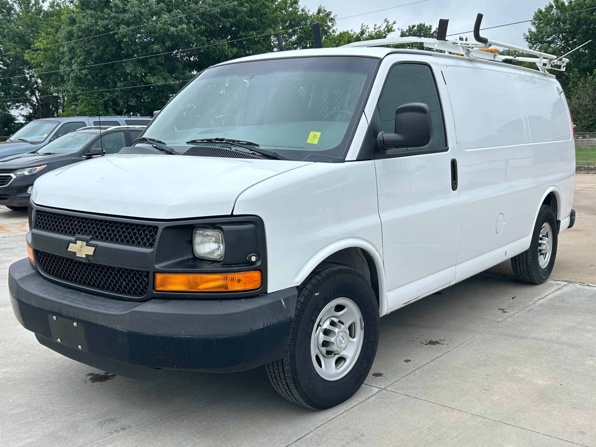 photo of 2014 Chevrolet Express 2500 Cargo DEDICATED CNG